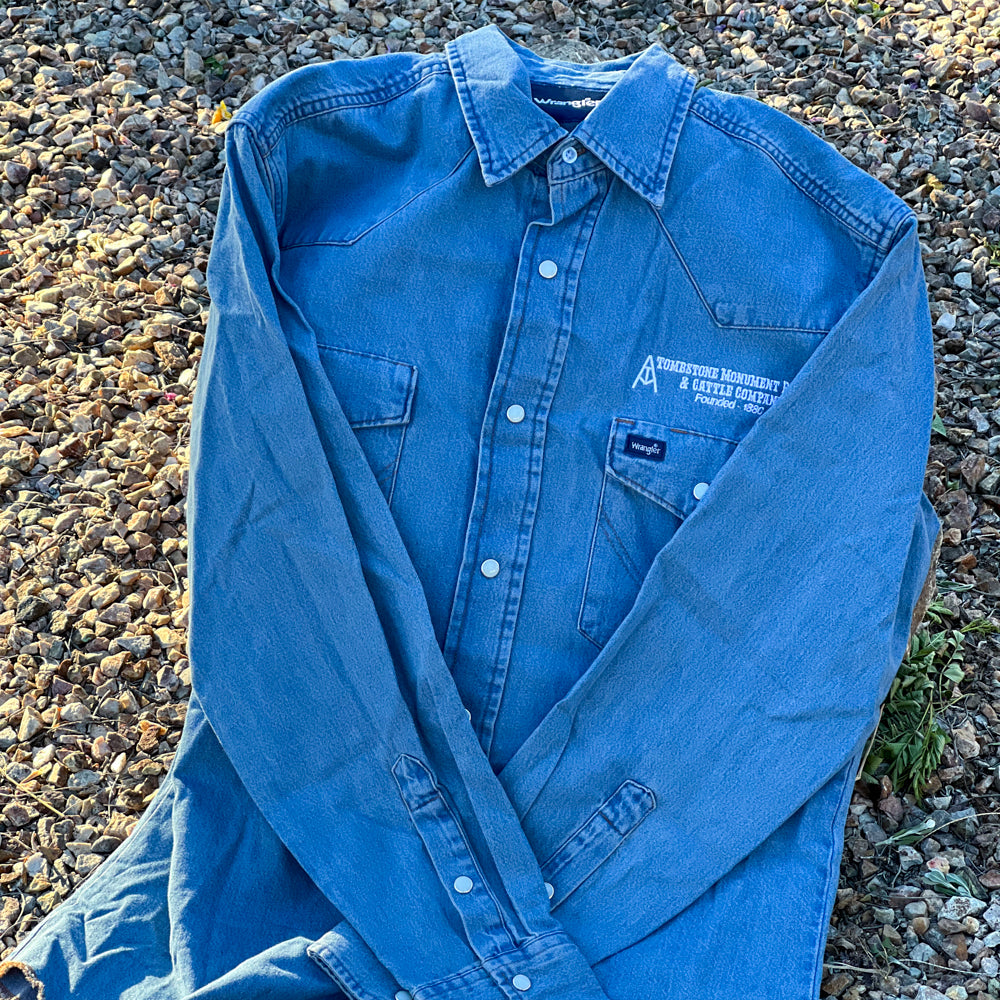 Tombstone Monument Ranch Mens Denim Wrangler Shirt