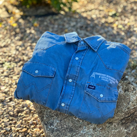 Tombstone Monument Ranch Mens Denim Wrangler Shirt